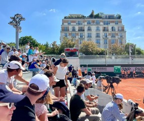 风云突变！底特律活塞国际比赛日遗憾出局；社区盾版图或变；更衣室稳定；赛程密集仍需轮换(意甲冠军争夺风云突变)-雷火竞技入口